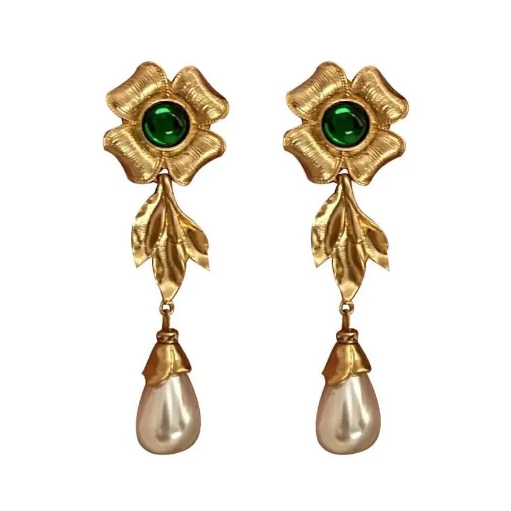 Flower statement earrings  N175